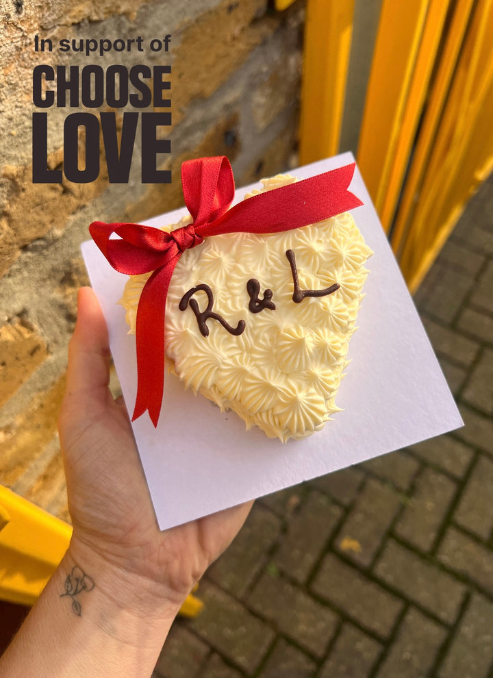 Personalised Mini Cupid Cake