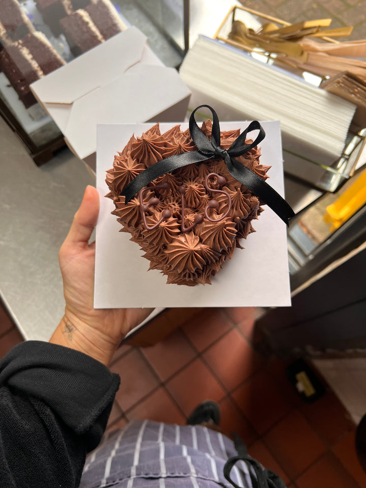 Mini Heart-Shaped Cake (serves 1-2 people)