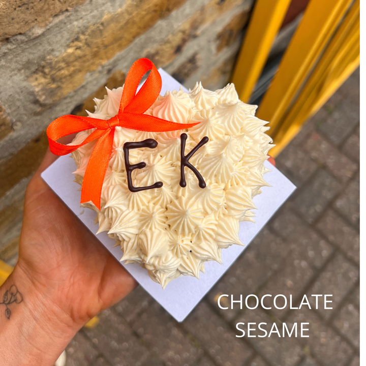 Mini Heart-Shaped Cake (serves 1-2 people)