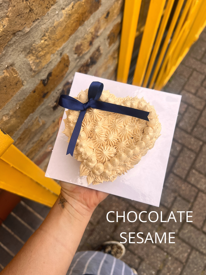 Mini Heart-Shaped Cake (serves 1-2 people)