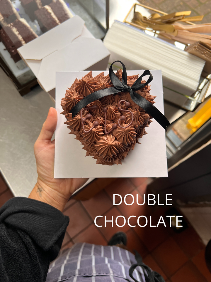 Mini Heart-Shaped Cake (serves 1-2 people)