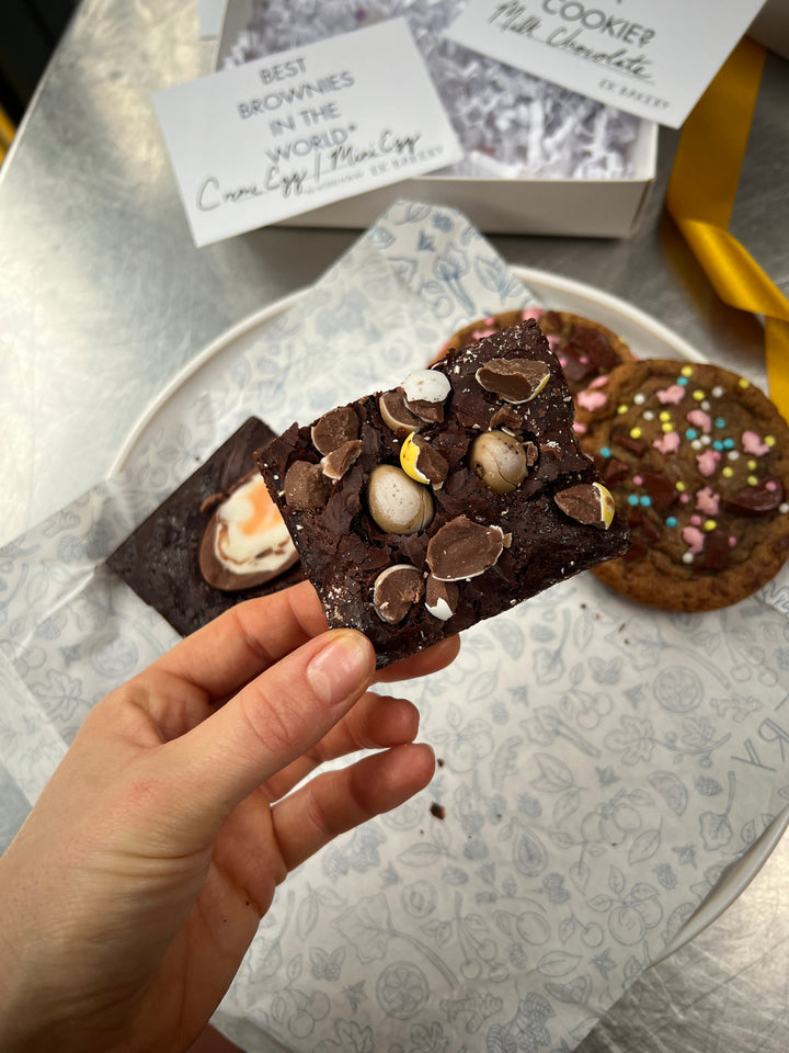 Easter Brownies & Cookies Box
