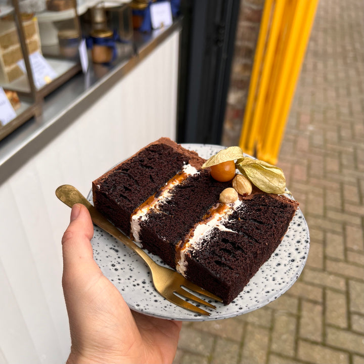 Chocolate & Hazelnut Praline Cake